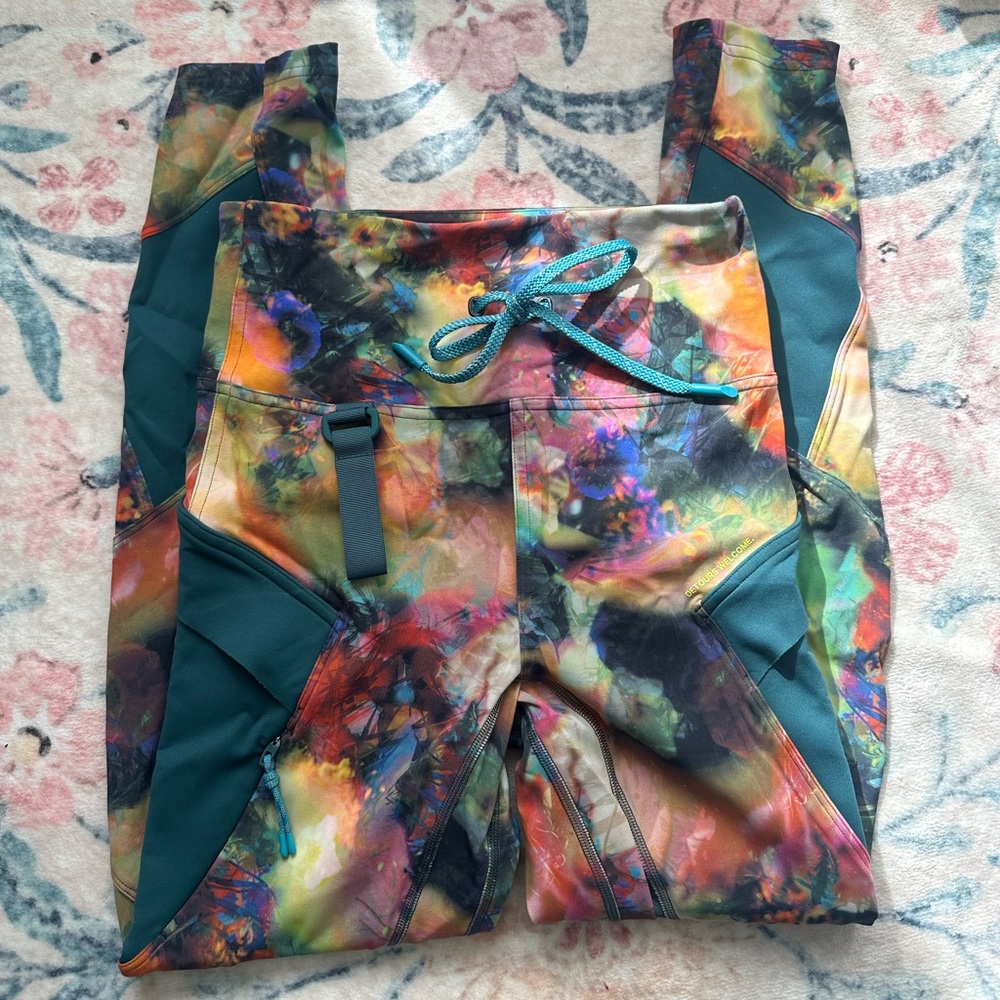 Lululemon leggings. Size 4